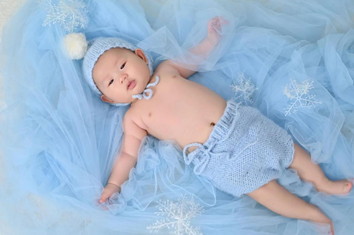 馆陶宝宝间歇性斜视